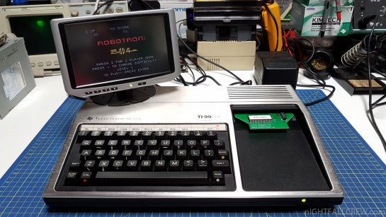 Robotron 2084 (TI-99-4a) - Cartridge by Fabrizio Corpetti [FACELE.EU]