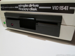 Commodore Single Drive Floppy Disk VIC-1541