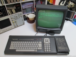 Schneider (Amstrad) CPC 664