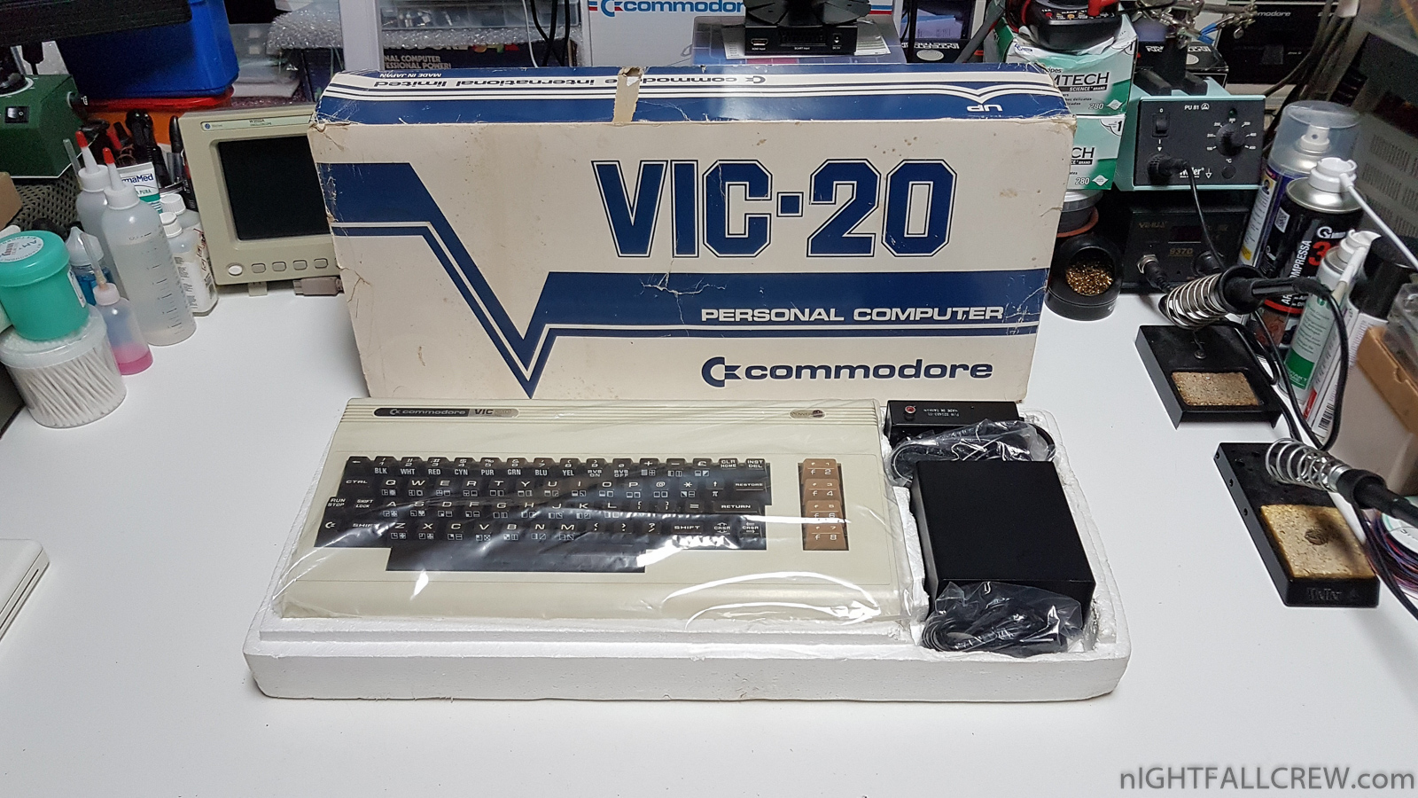 新モデル VIC-1001(ビック-1001) コモドールジャパン - PC周辺機器 新モデル VIC-1001(ビック-1001) コモドールジャパン - PC周辺機器
